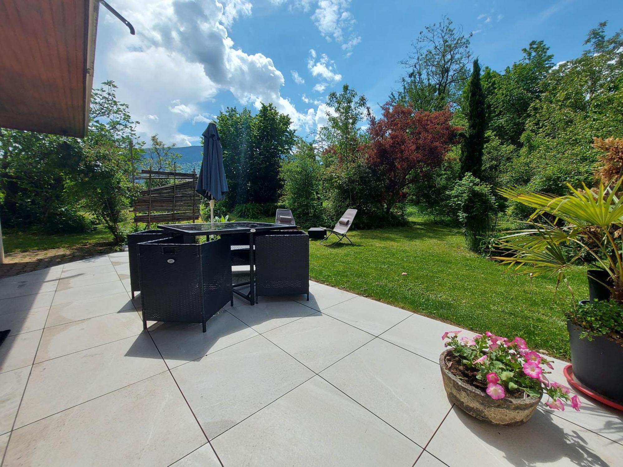 Rare, Cosy Studio Terrasse Au Coeur De St-Jorioz سان جوريوز المظهر الخارجي الصورة