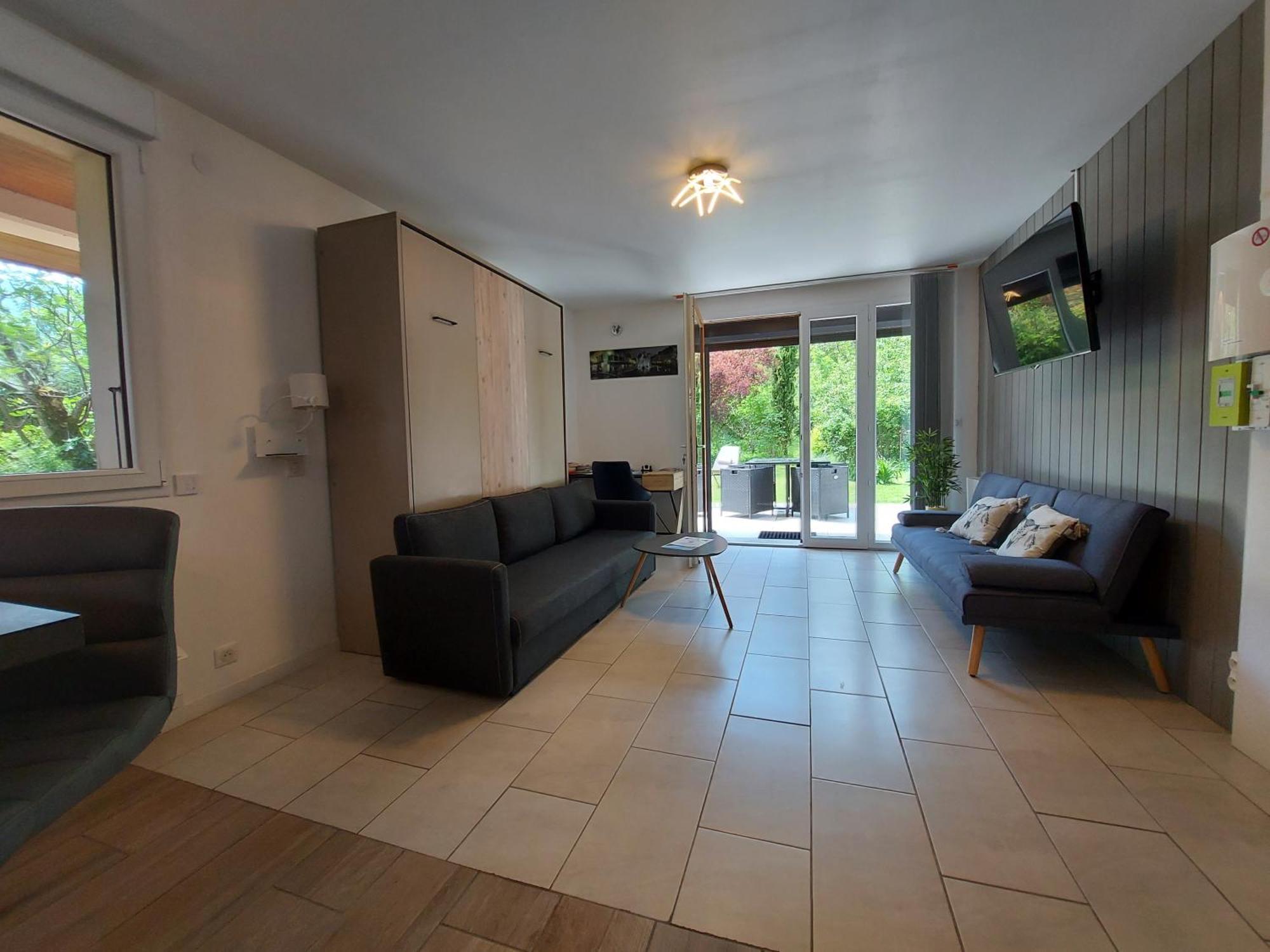 Rare, Cosy Studio Terrasse Au Coeur De St-Jorioz سان جوريوز المظهر الخارجي الصورة